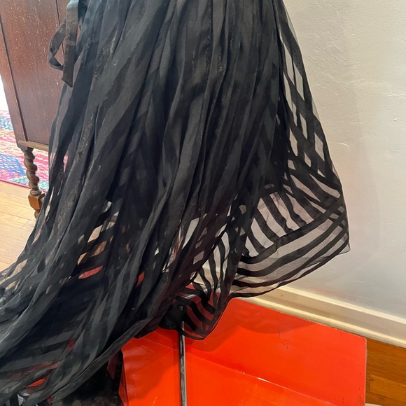 Flirt Maggie Sottero Prom Dress Size 4 - Picture 10 of 13